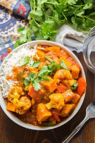 40A Vegetable vindaloo