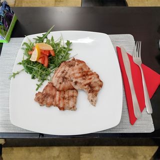 ceafă de porc la grill 200 gr