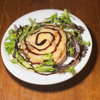 Bruchetta de Provolone e Rúcula