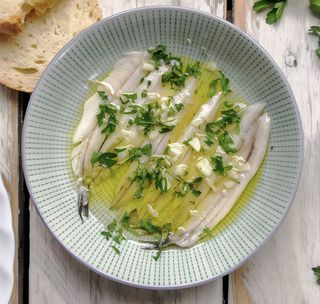Anchoas En Vinagre