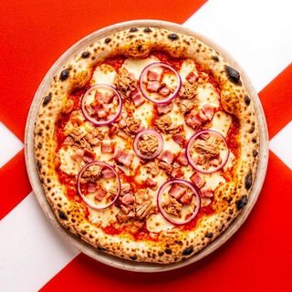PIZZA SUPREME MEDIANA