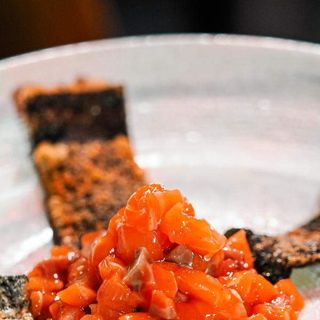 Tartar Sake (Salmón)