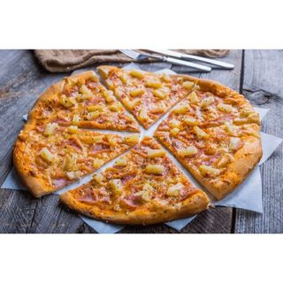 Classic Hawaiian Pizza