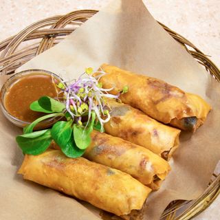 Lumpia Makassar