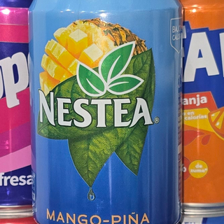 Nesty Mango-Piña  lata 330ml.