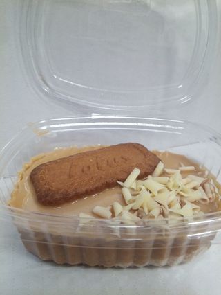 TARRINA DE GALLETA LOTUS SOBRE DULCE DE LECHE