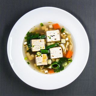 Zuppa di soia con toufu