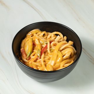  ლაფშა ნაღებით და ბოსტნეულით