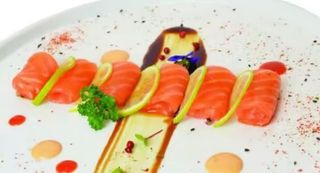 19. Carpaccio di salmone