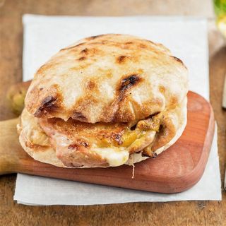 Punjeni batak 0.5 kg.