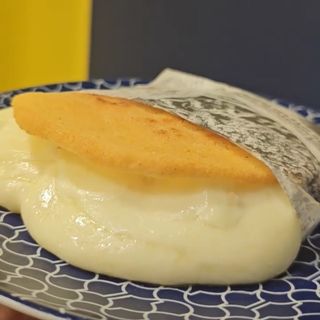 Arepa con Queso de Mano