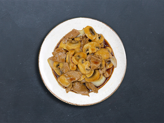 Cerdo Con Champiñones