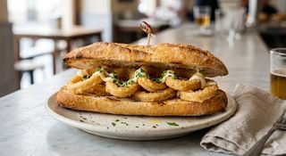 Bocadillo De Calamares A La Romana