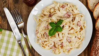 Makaroni ili špageti u umaku carbonara