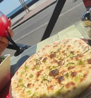 Focaccia Blanca