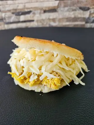 Arepa Catira 