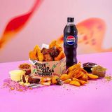 3 Tiras, 3 Alitas y 4 Bombs