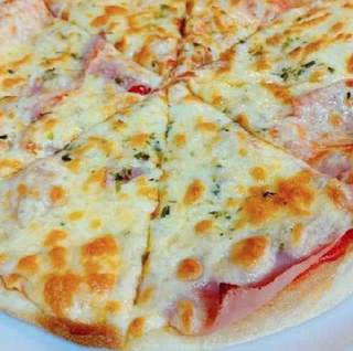 Pizza Fiambre