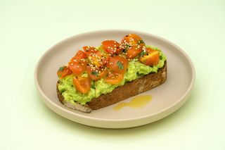 Bruschete cu avocado