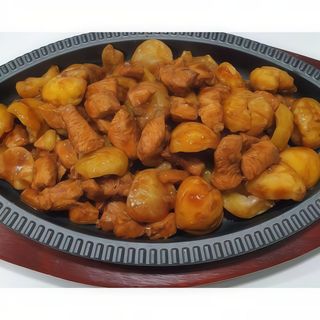 Frango com castanha na chapa