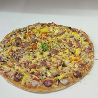 ПІЦА  Мисливська. 30 см.   550 грам