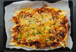 Vegan Chili Fries 