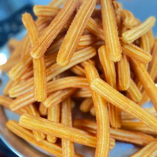  1 Pack de Churros - (6 Churros y 1 vaso chocolate)