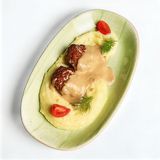 კურდღლის კატლეტები კარტოფილის პიურეთი/Rabbit cutlets with mashed potatoes