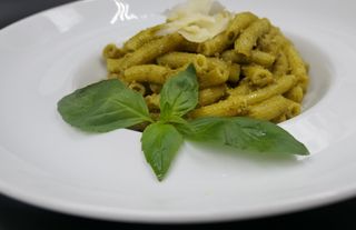 Pasta al pesto