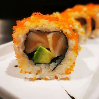 44. California Salmón Roll (8 Pzs.)