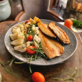 Dimljena pastrmka (posno)