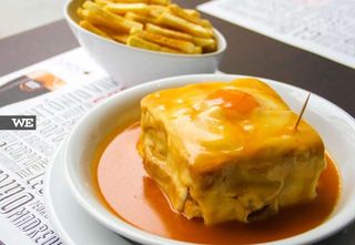 Francesinha Novidade- bifana 