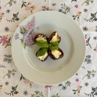 Финики с маслом