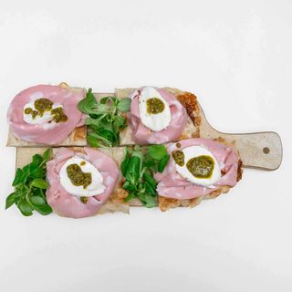 Pinsa Mortadella