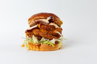 Burger De Pollo Frito Crujiente