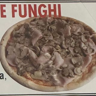 Prosciutto e funghi