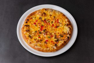 American style pizza Chicken white