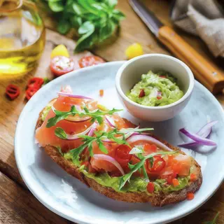 Tostada Salmón Ahumado