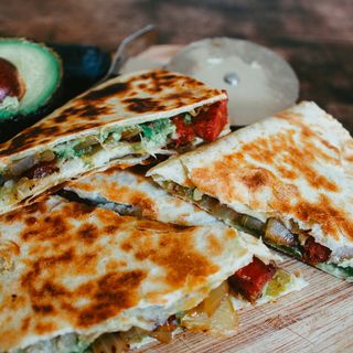 Quesadillas (3 Uds.)