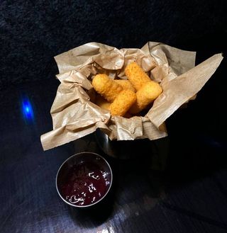 Сирні палички