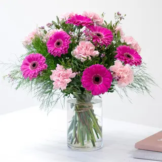 Feliz Cumpleaños - flores rosas y fucsia