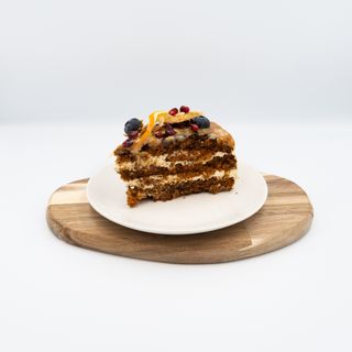 Ciasto marchewkowe z kremem mascarpone i czekoladą