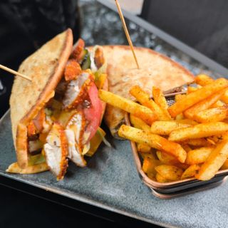 Сандвич с пиле