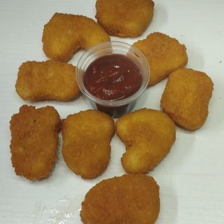 Нагетси курячі 9 шт. + соус