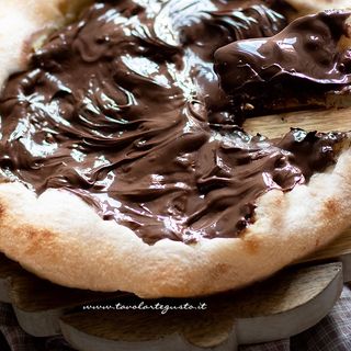 Pizza alla nutella