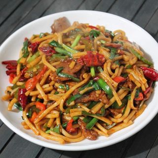 гуйру лагман