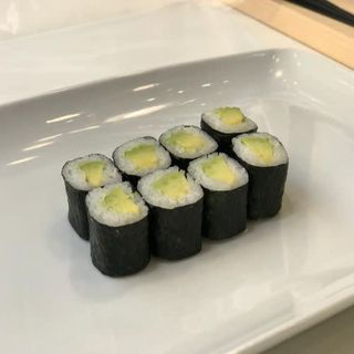 Maki De Aguacate (8 Uds.)