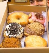 Pack bombas Rellenos Con Cobertura Y Topping (3 Uds.)