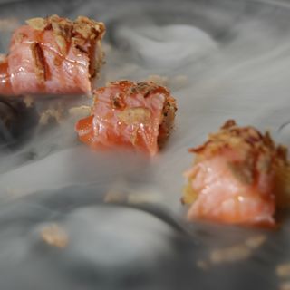 8. Ebi salmon 