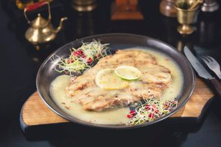 Snitel de porc cu lamaie portie mare